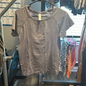 Fitted Sports Top Lg